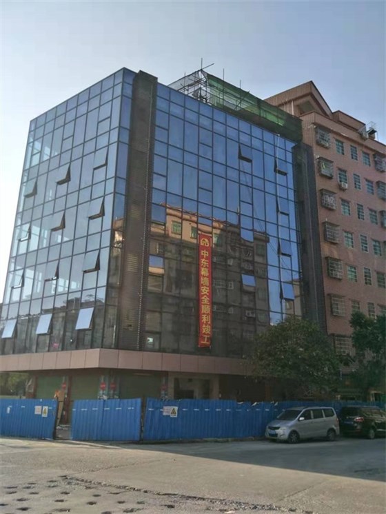 明框极悦