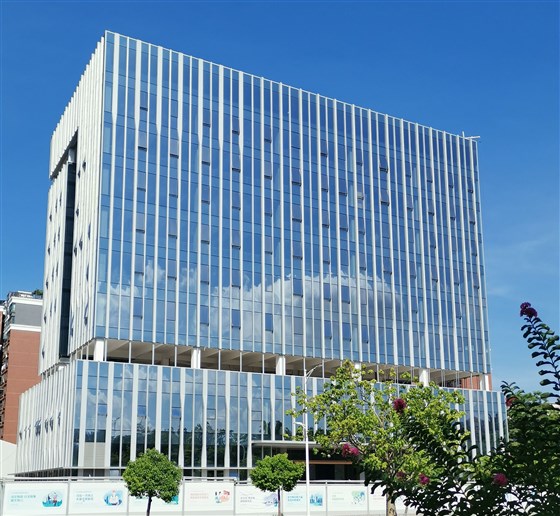 外立面改造极悦