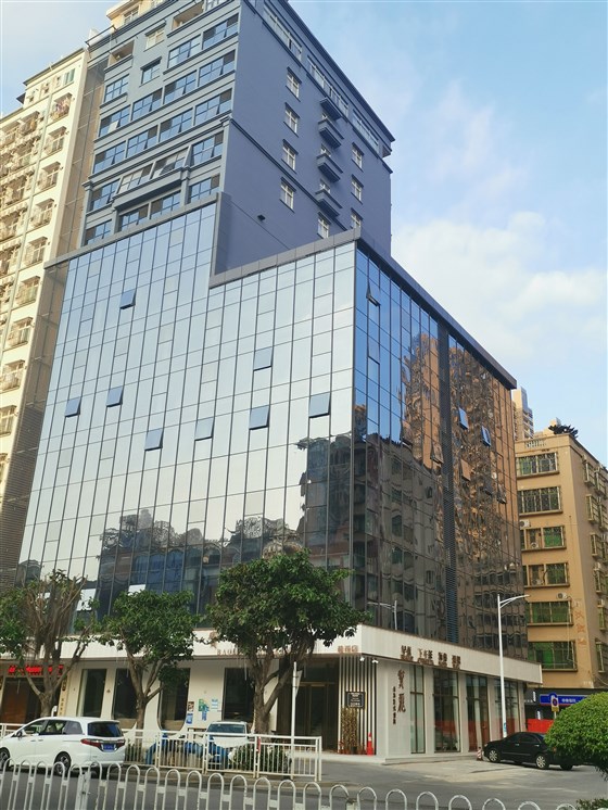 隐框极悦施工完成图片