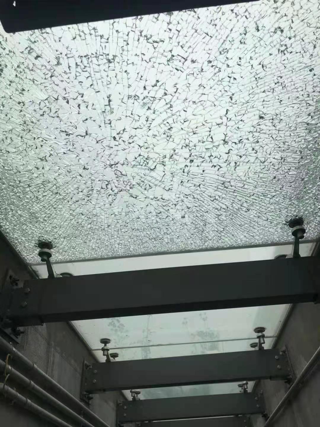极悦如何更换玻璃