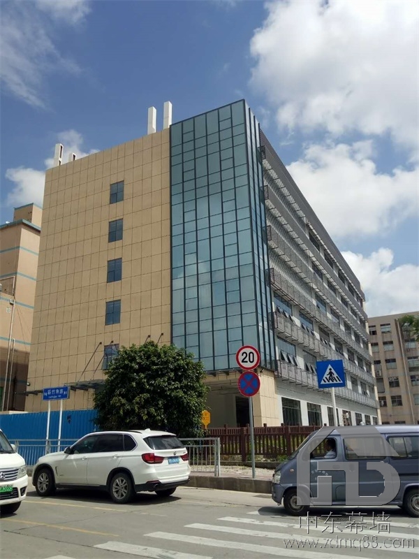 半隐框极悦
