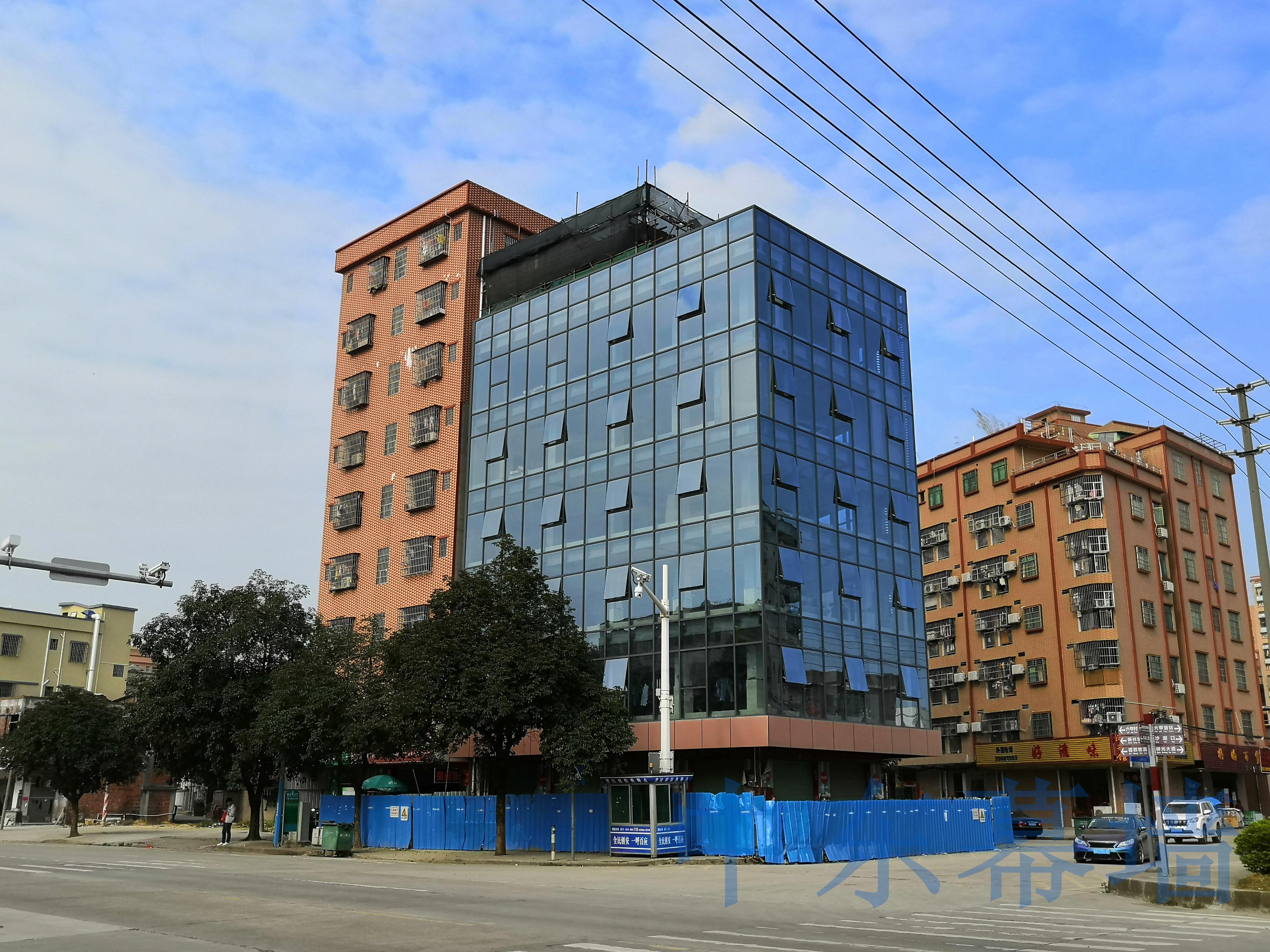 明框极悦工程建筑 明框极悦工程建筑