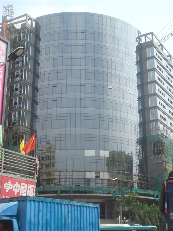 民治大厦商业楼隐框极悦与明框极悦工程