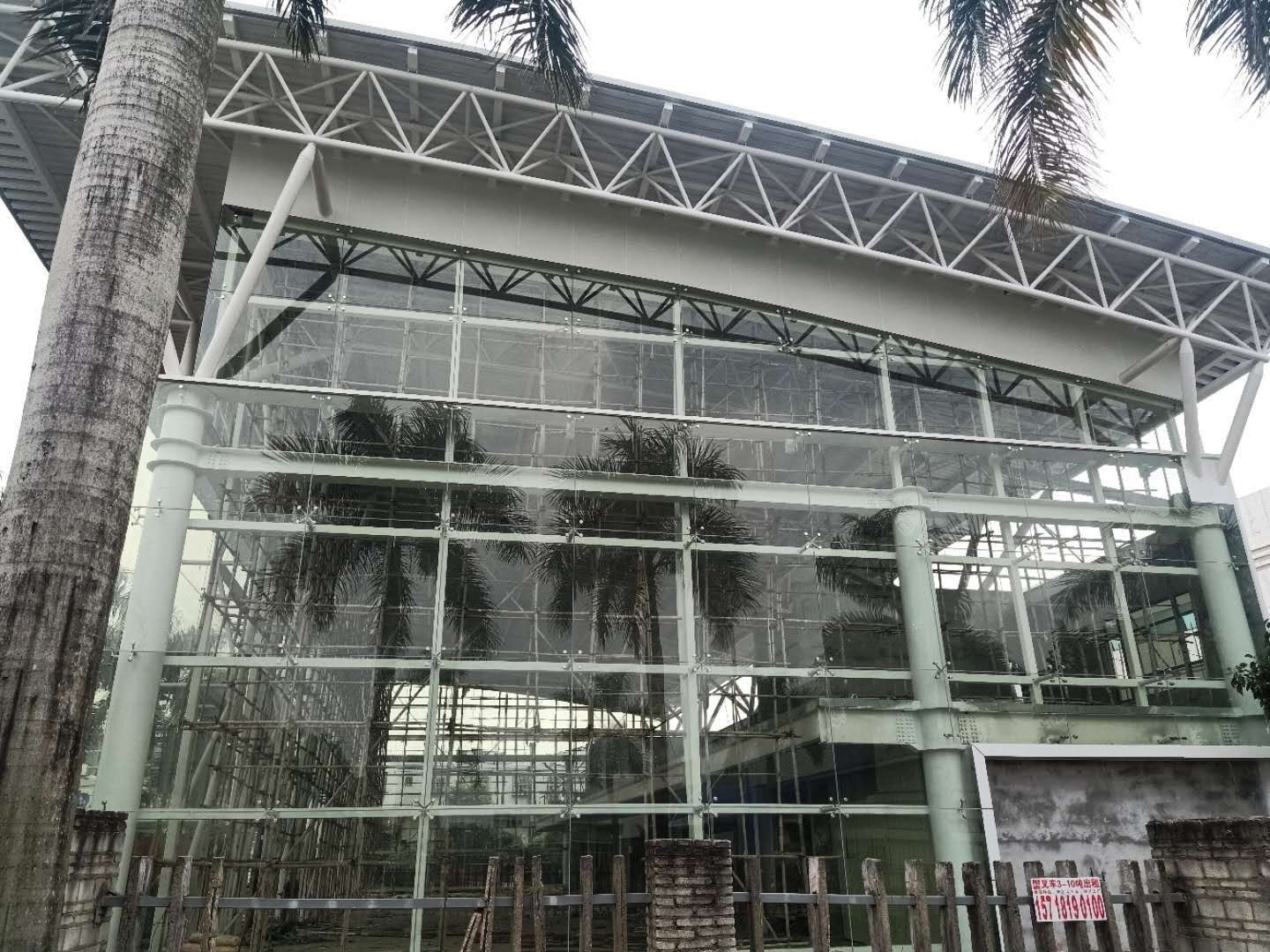 点式极悦钢结构